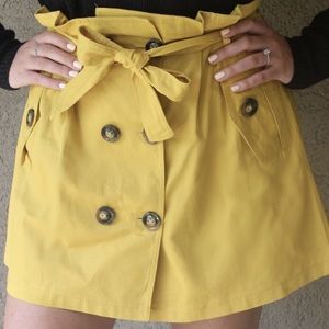 NWT Yellow Button Paperbag Skirt